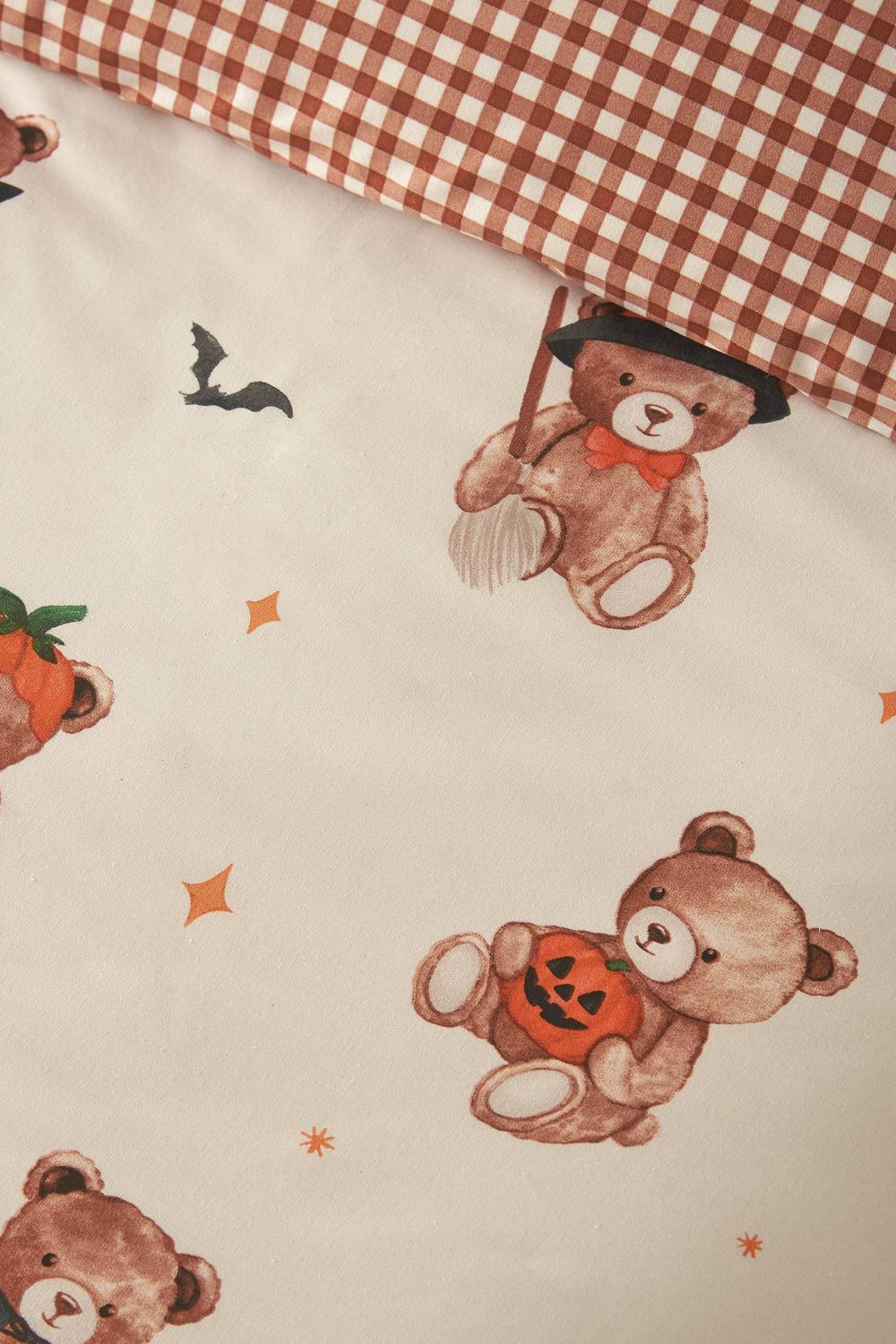 Catherine Lansfield Scare Bears Halloween Reversible Duvet Cover Set in Cream 4