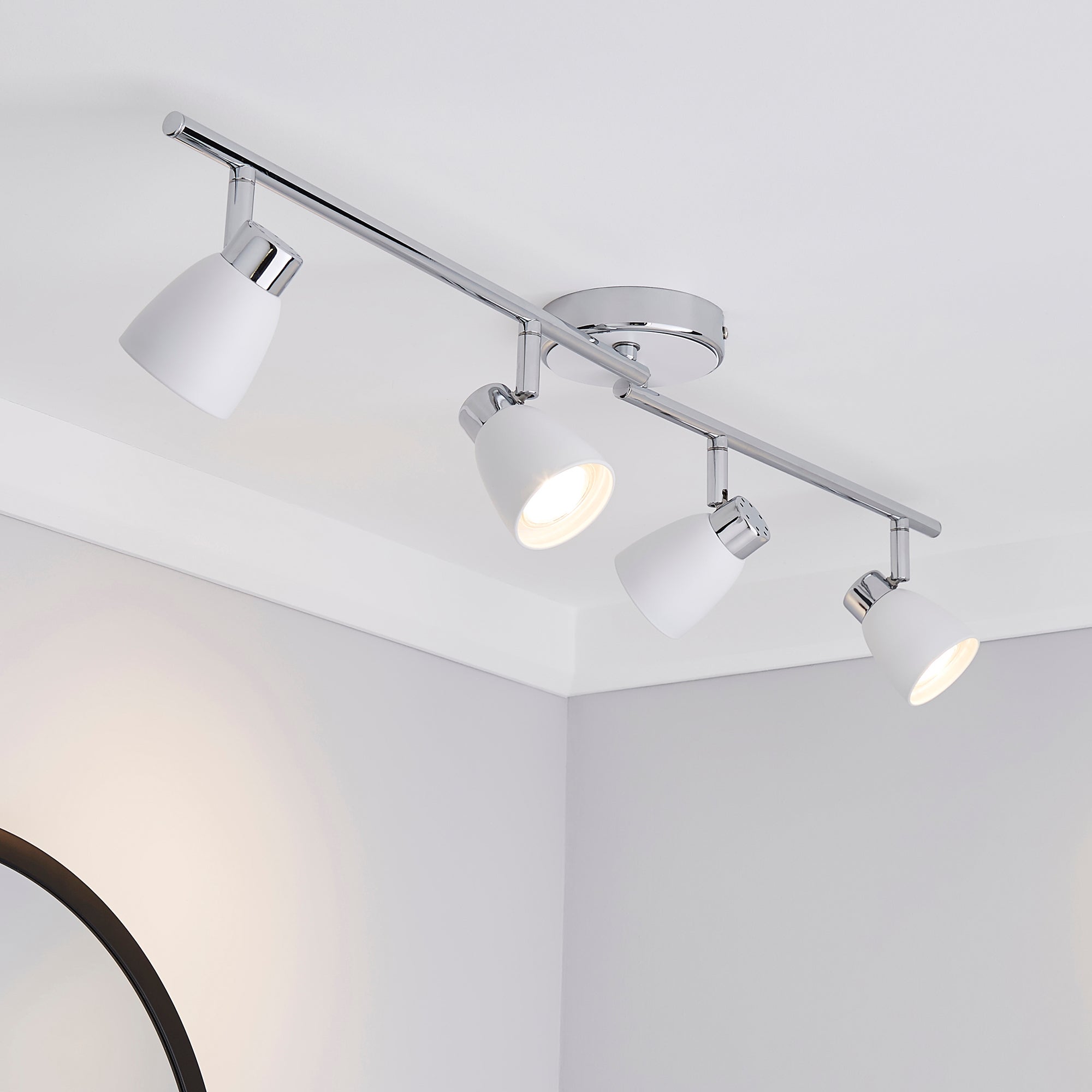 Alto 4 Light Matt White Spotlight Bar White