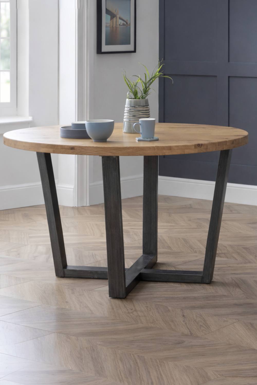 Julian Bowen Brooklyn Round 4 Seater Dining Table in Light Oak