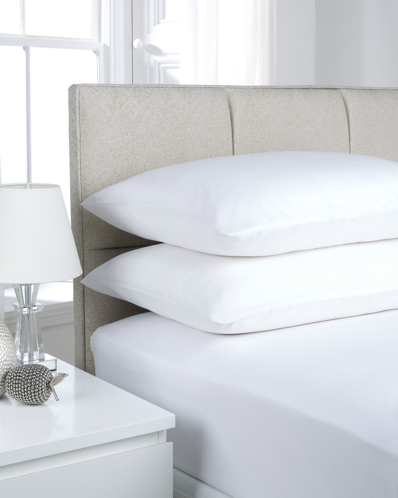 Smart Living Polycotton Bed Linen Luxury Bedsheet or Pillowcase Non Iron in White