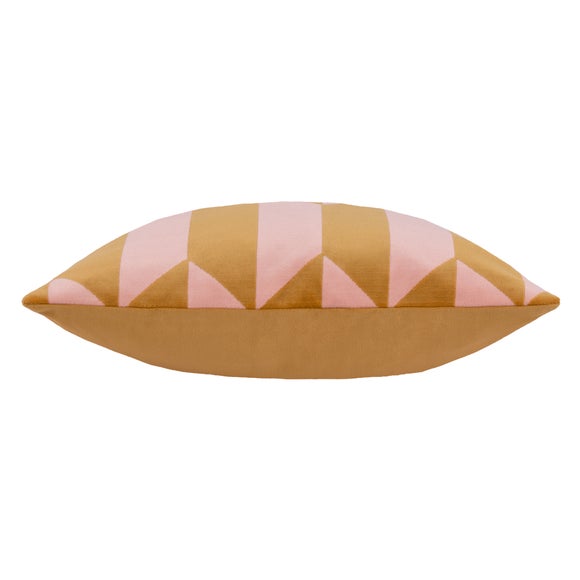 furn. Kalho Cushion 4