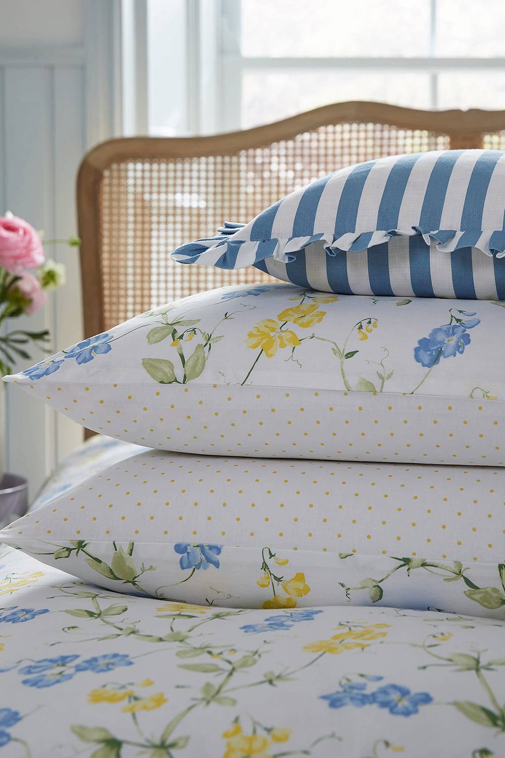 Helena Springfield 'Sweetpea' Cotton Duvet Cover Set in White 5