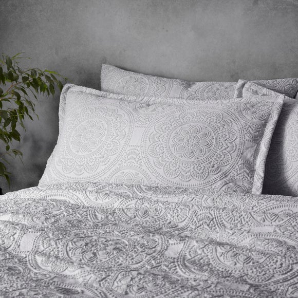 Tama Global Oxford Pillowcase