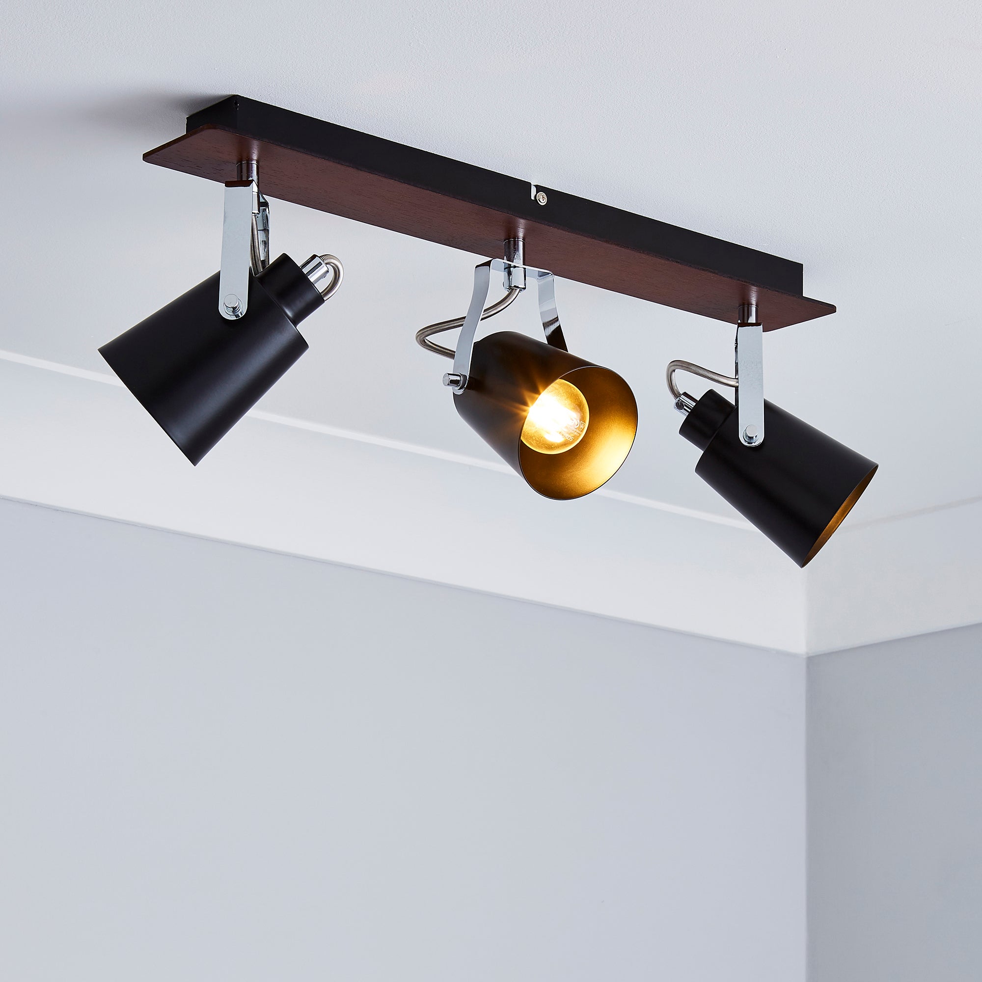 Johan 3 Light Black Spotlight Bar Black