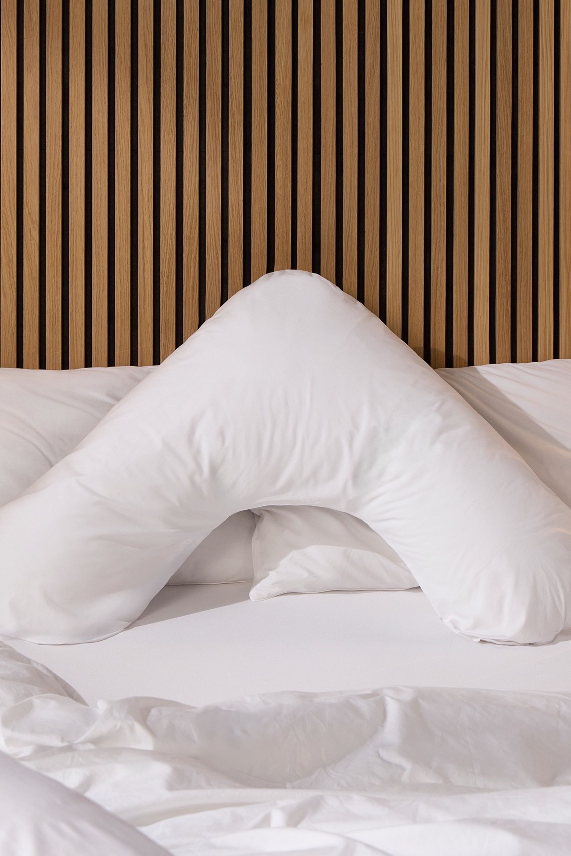 Snuggledown 1 Pack Retreat V Shape Firm Support Pregnancy Pillow in White