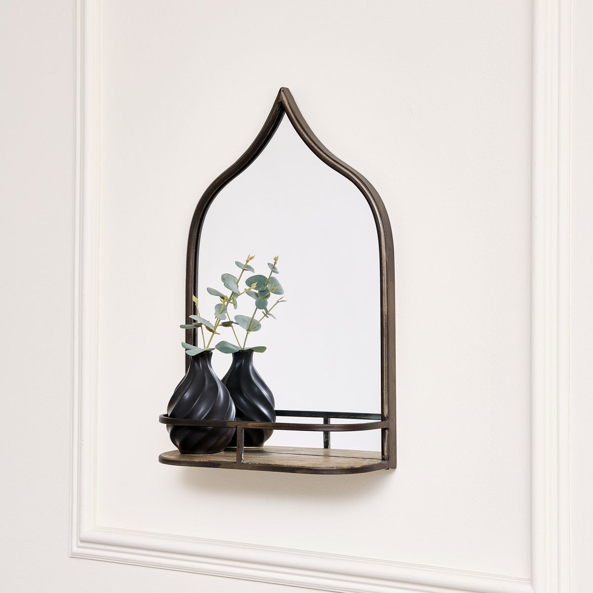 Melody Maison Rustic Metal Arched Mirror With Gold Shelf - 48cm X 30cm in Metallic Gold