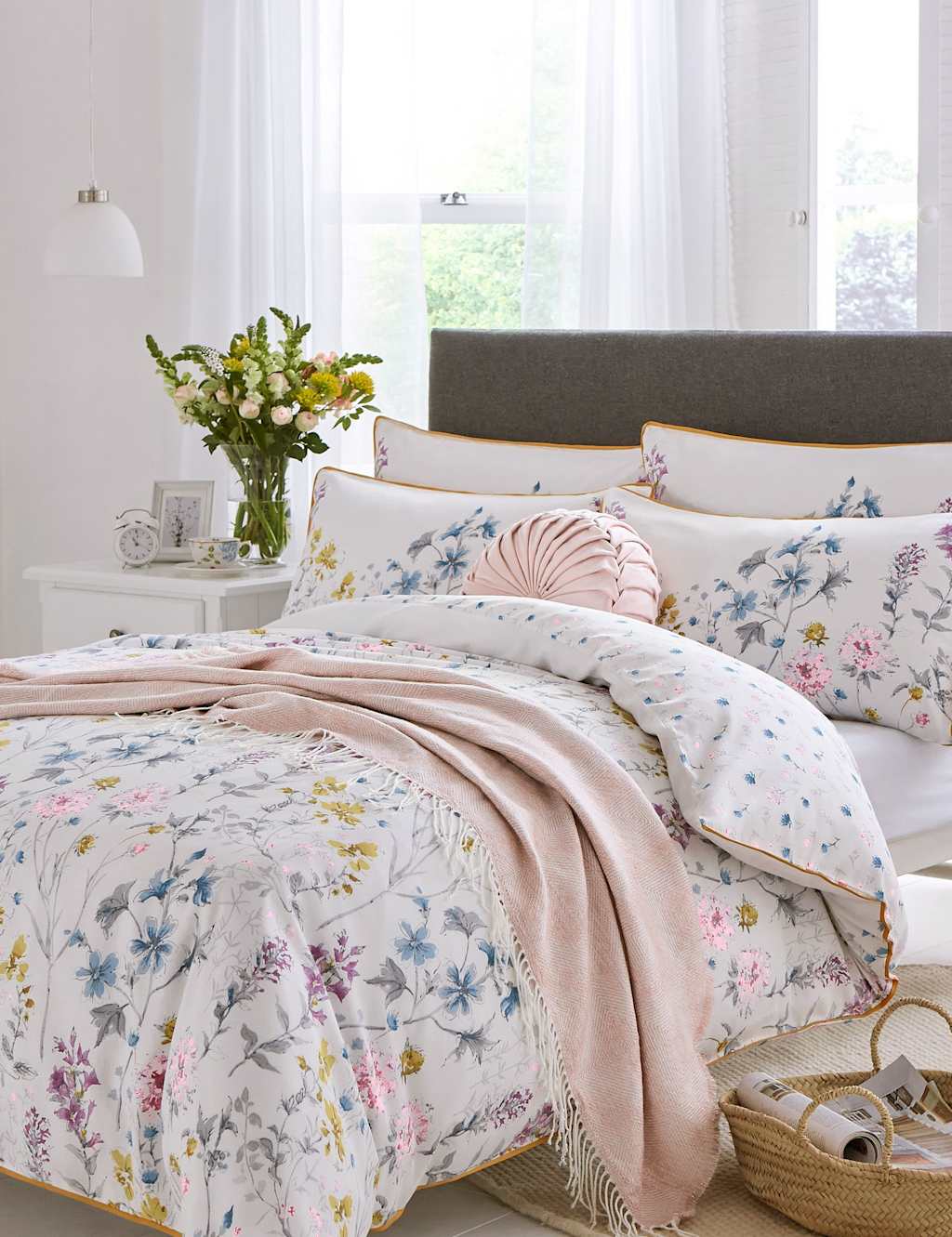 Laura Ashley 2 Pack Pure Cotton Sateen Wild Meadow Pillowcases Multi