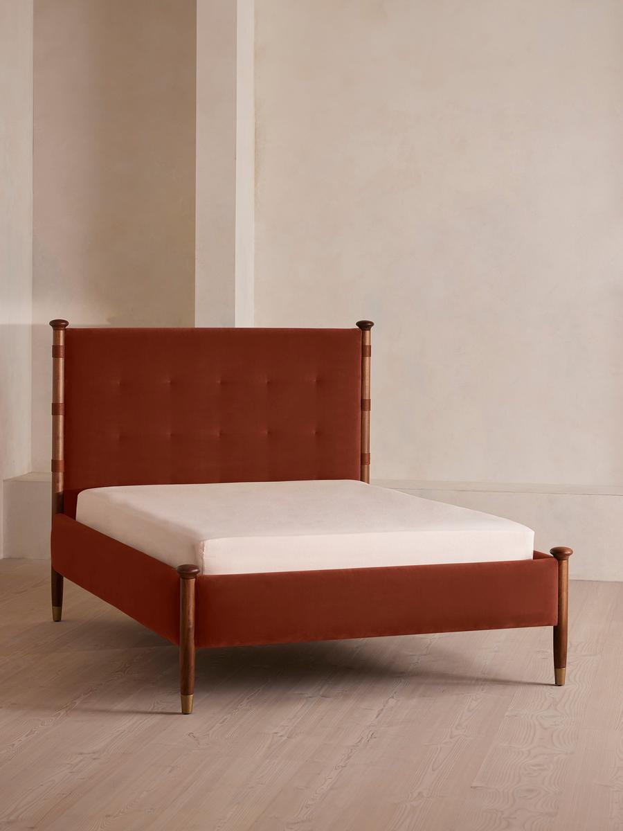 Paolo Bed, King, Velvet, Rust