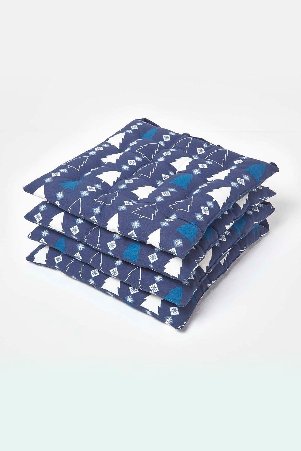 Homescapes 4 Pack Seat Pads Luxury Cotton Christmas Blue Winterland Indoor Outdoor Cushion