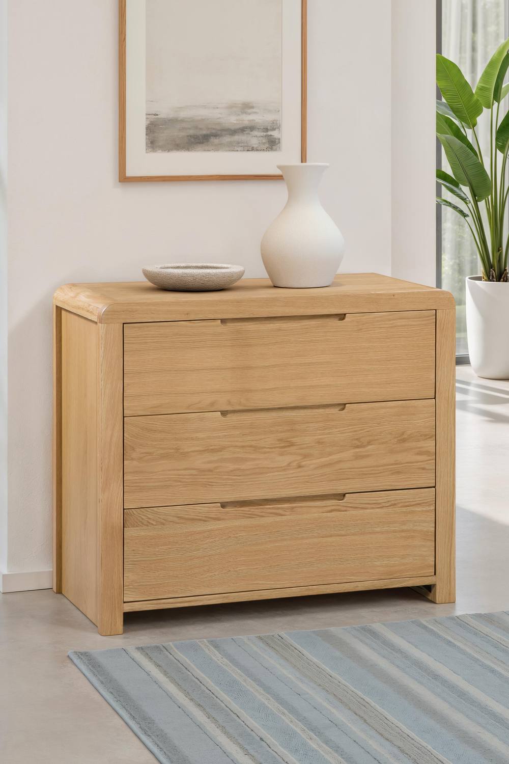 Julian Bowen Curve 3 Drawer Chest in Light Oak