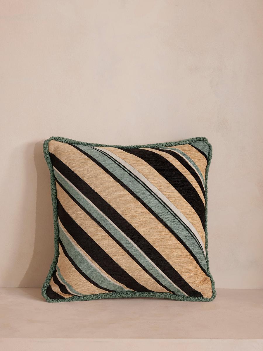 Cleve Square Cushion