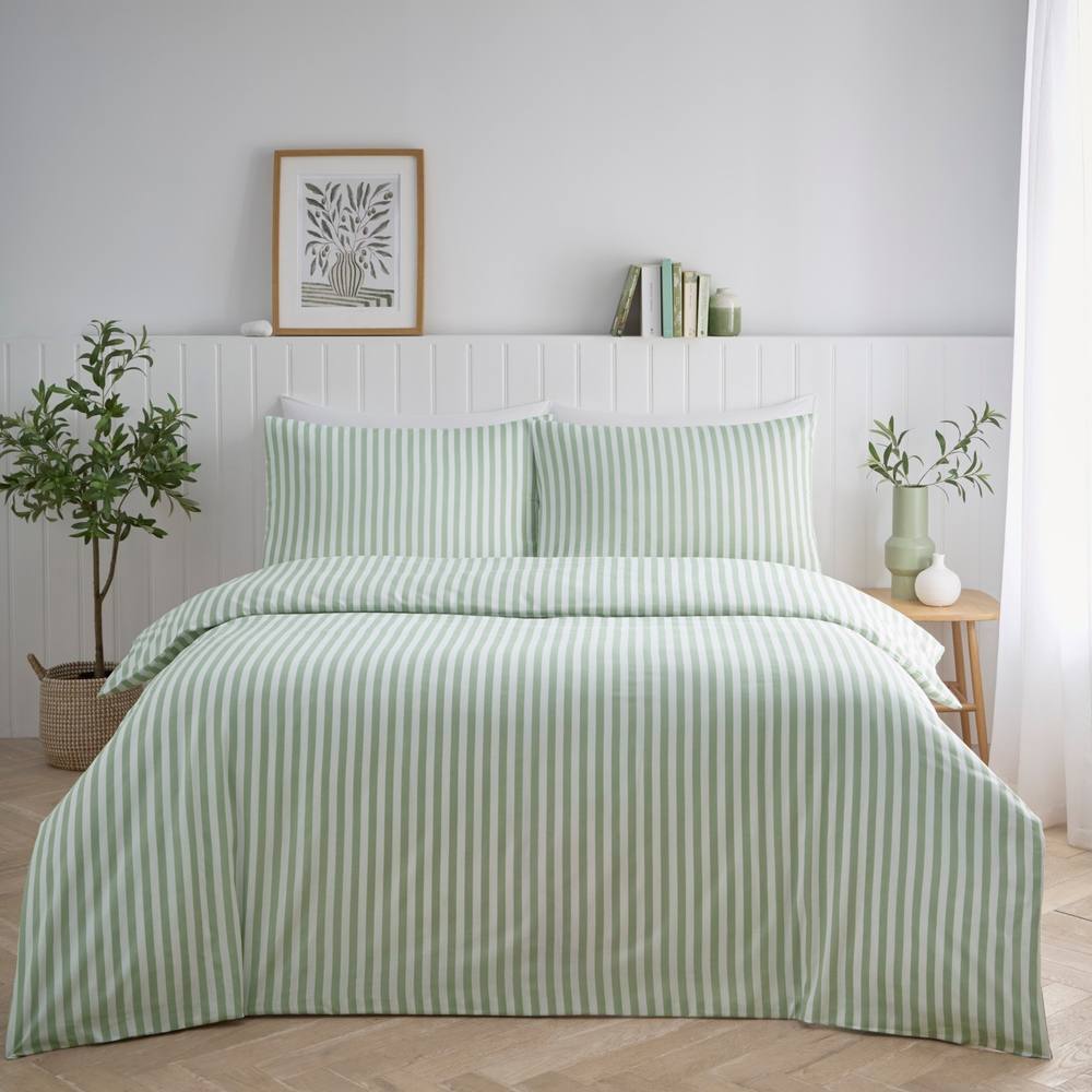 HomeSpace Direct Pencil Stripe Duvet Cover Set in Light Green