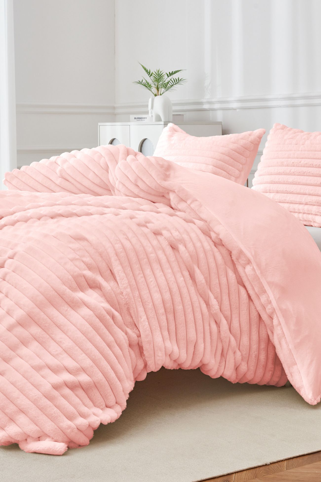 Ezysleep Super Soft Luxury Faux Fur Stripe Duvet in Pink
