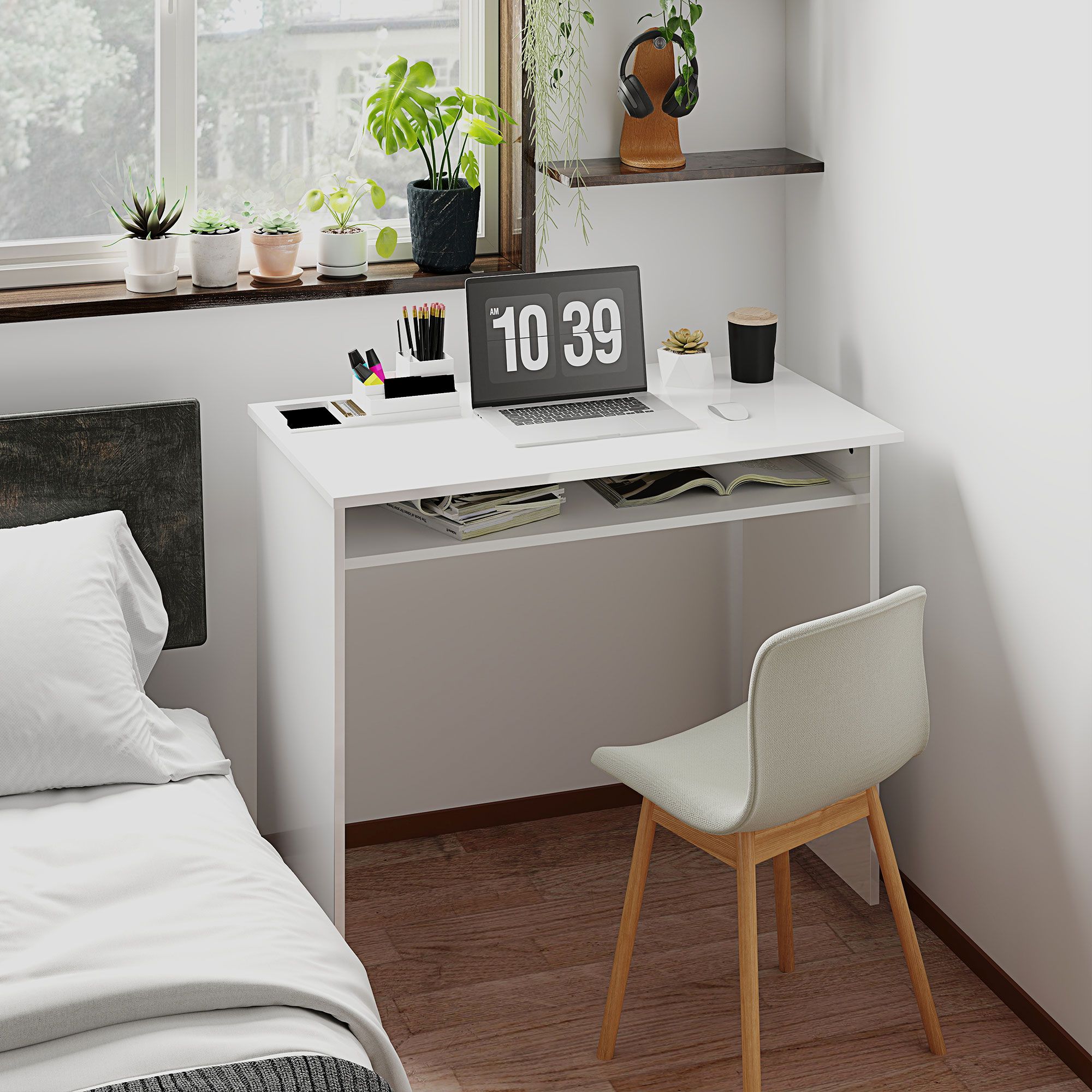 HOMCOM Computer Desk Writing Table Study Workstation Storage in White