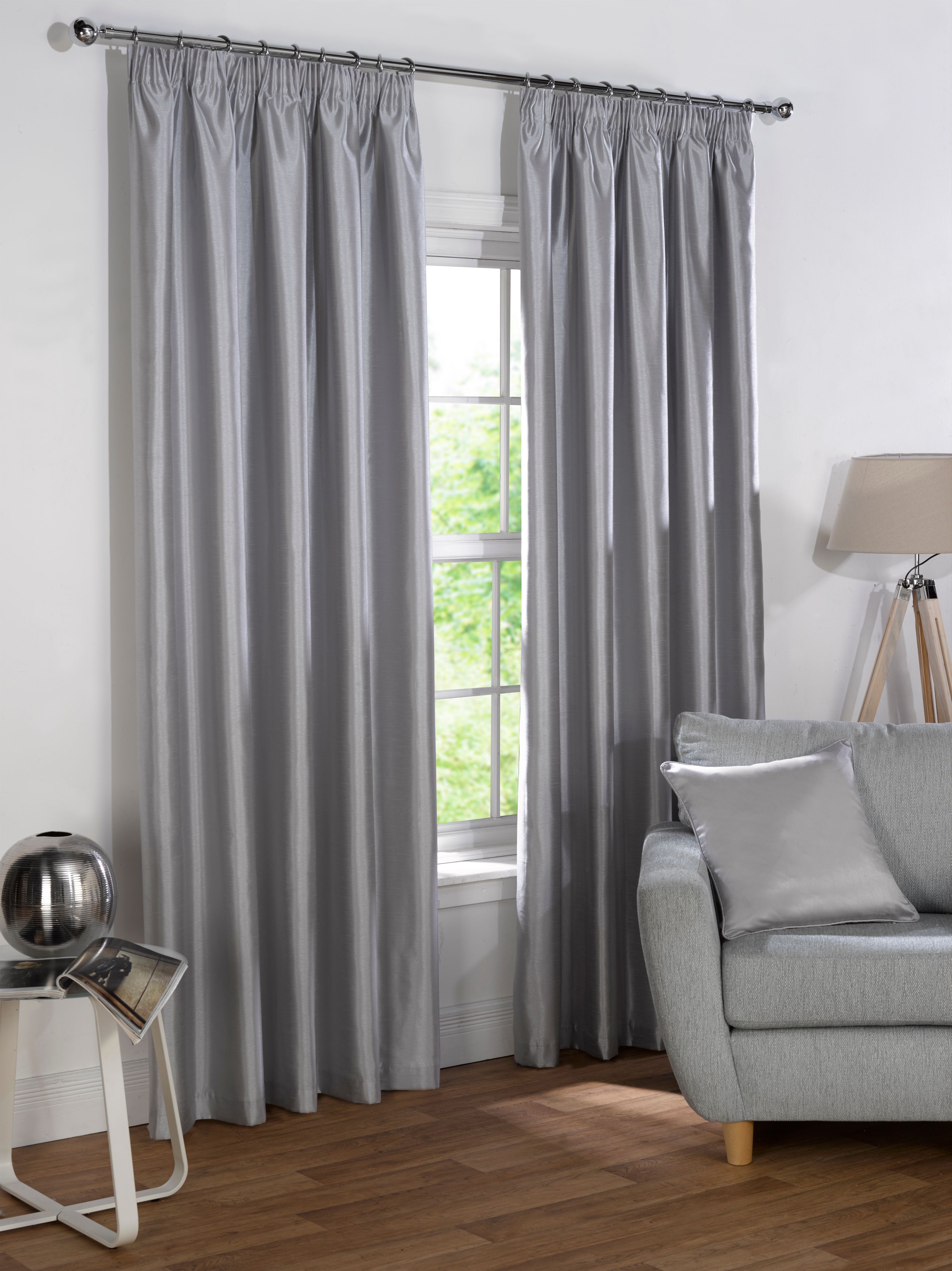 Rapport Home Sophia Cushion Cover (45x45 cm) in Silver