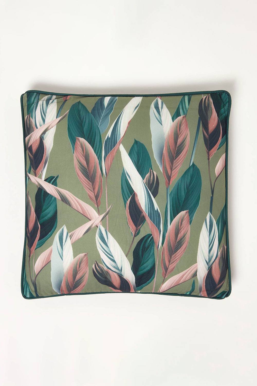 Homescapes Botanical Leaf Cushion 45 x 45 cm OEKO-TEX in Light Green