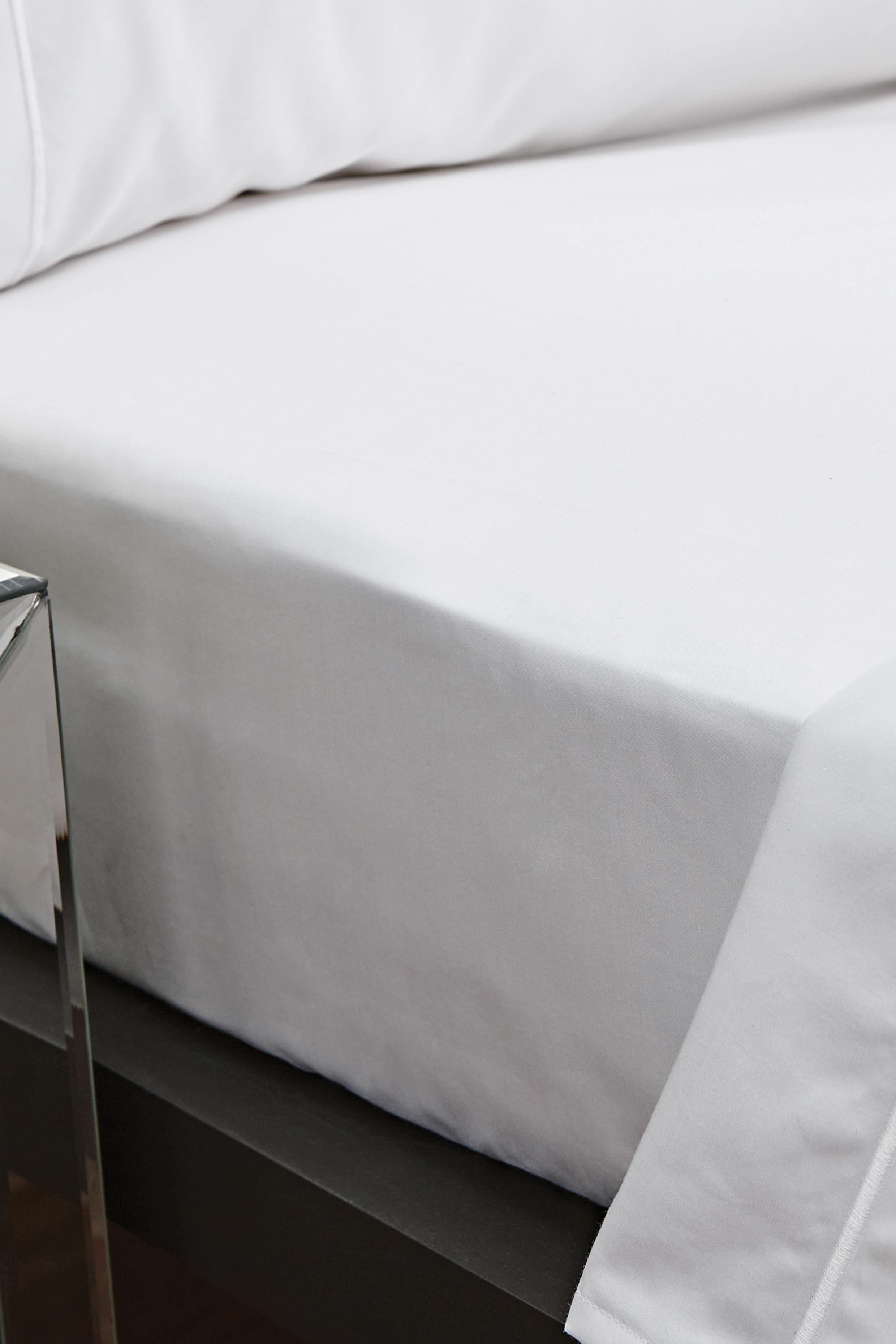 Bianca Luxury 800 Thread Count Cotton Sateen Fitted Sheet in White