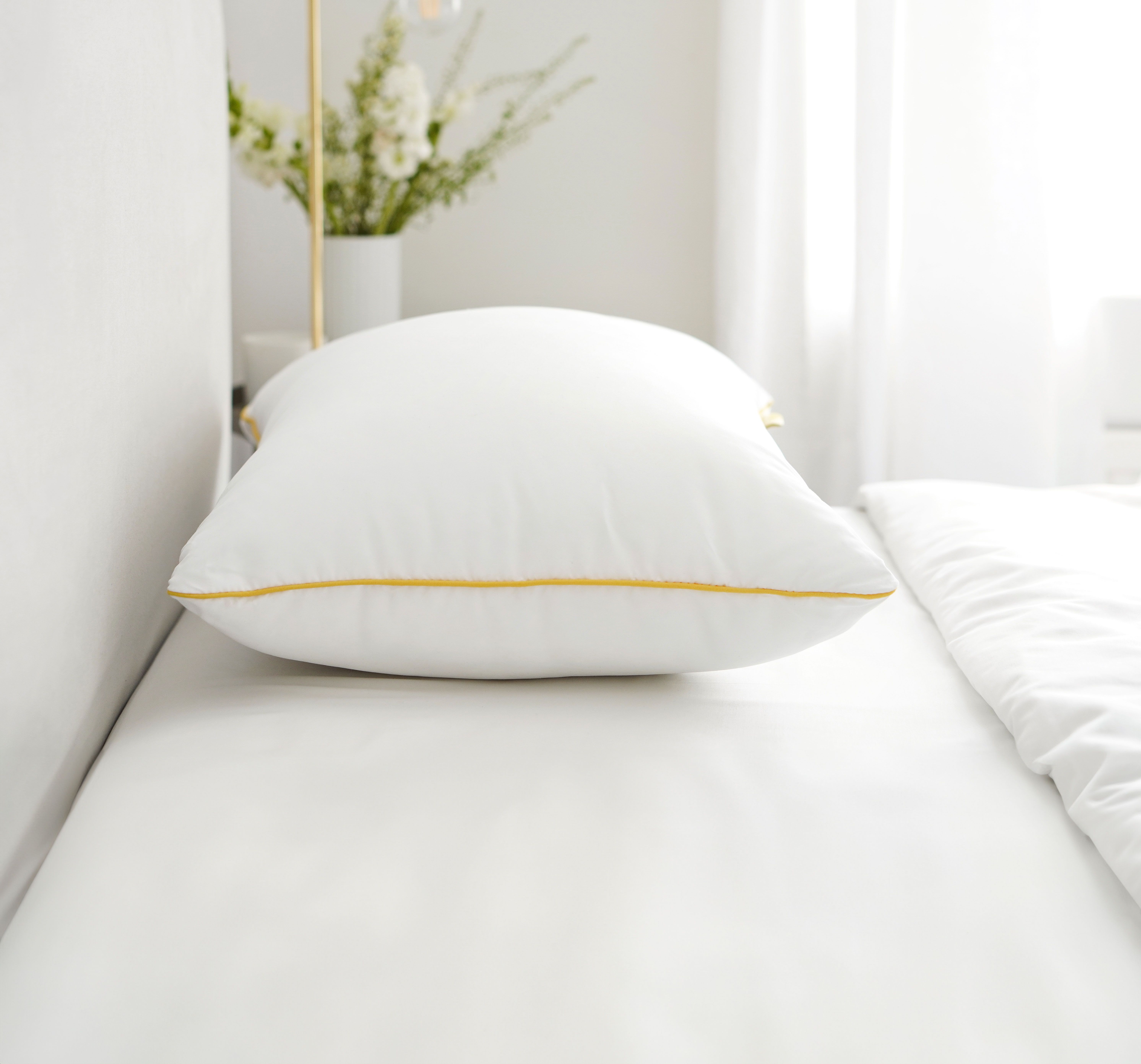 Brightr Sleep Nox Soft Down Alternative Neck Pain & Side Sleeper Pillow in White