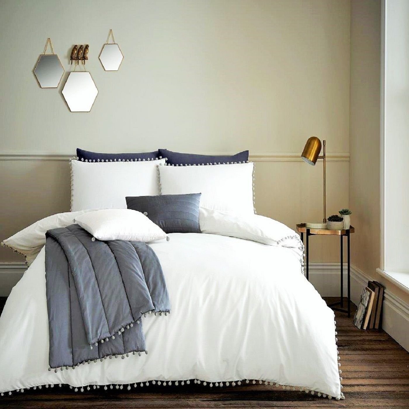 Smart Living Premium Polycotton Pom Pom Duvet Cover With Pillowcases in White