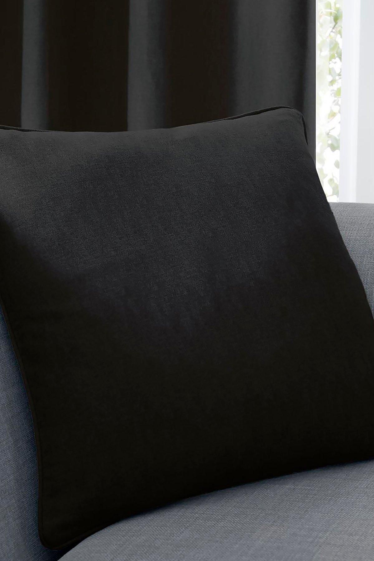 Fusion 'Sorbonne' Luxury Plain Dyed Filled Cushion 100% Cotton in Black