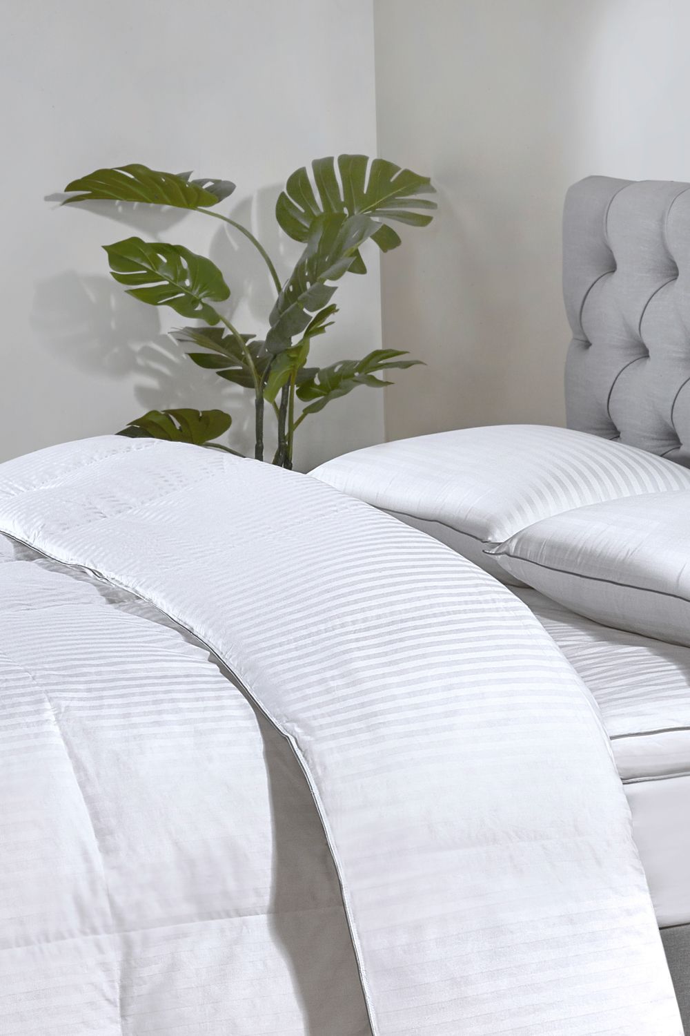 BHS 5 Star Hotel Collection 10.5 Tog White Goose Down Duvet