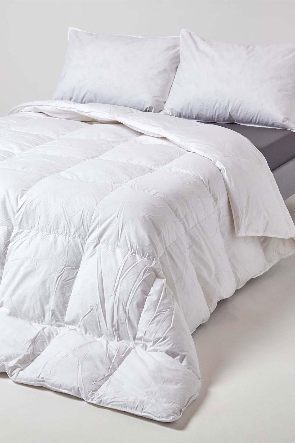 Homescapes Goose Feather & Down 4.5 Tog Summer Duvet in White