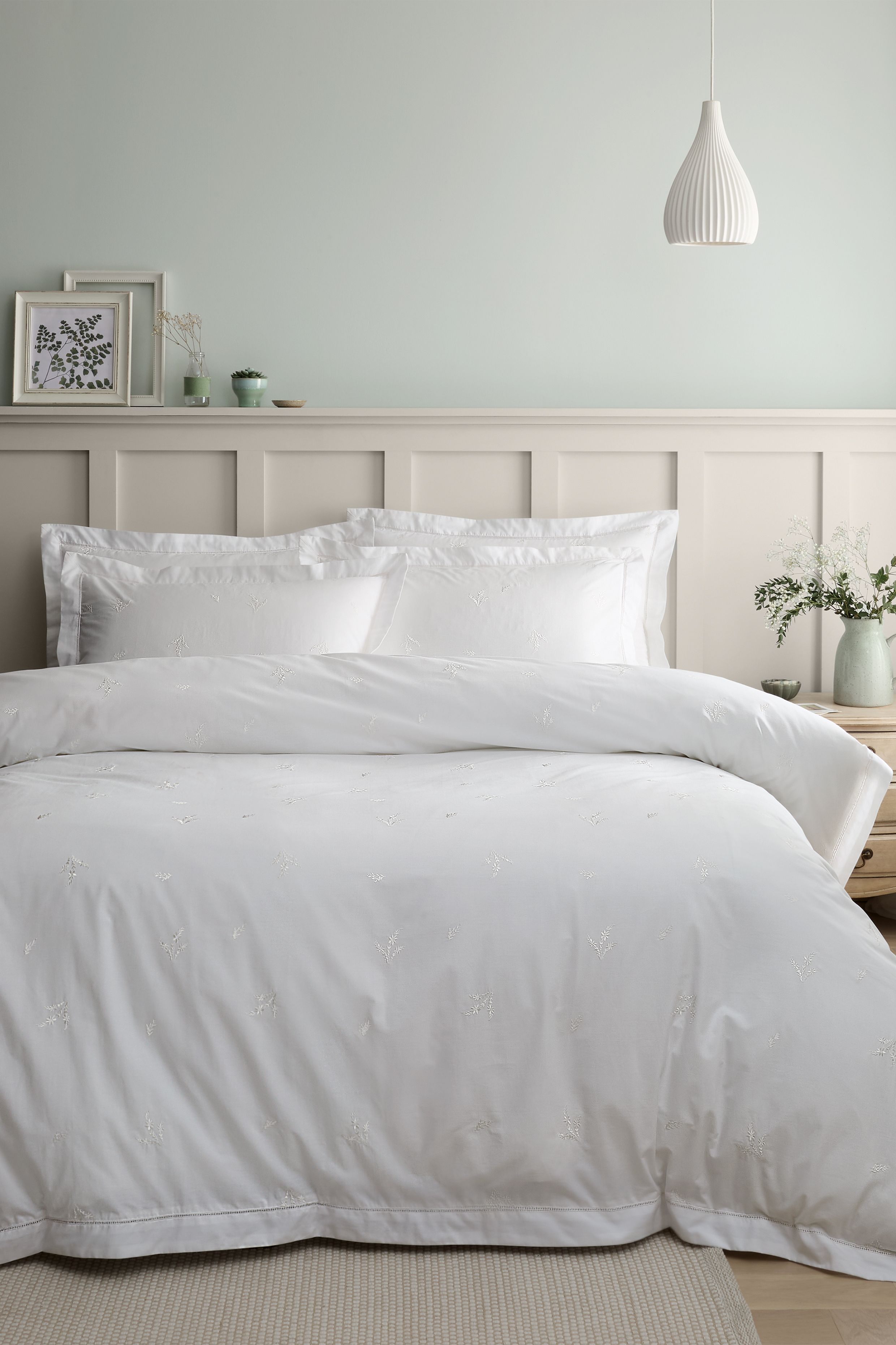 Bianca Lottie Floral Embroidery 180 Thread Count Cotton Duvet Cover Set in White
