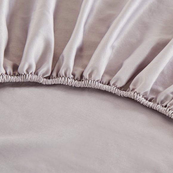 Soft & Silky Fitted Sheet 2