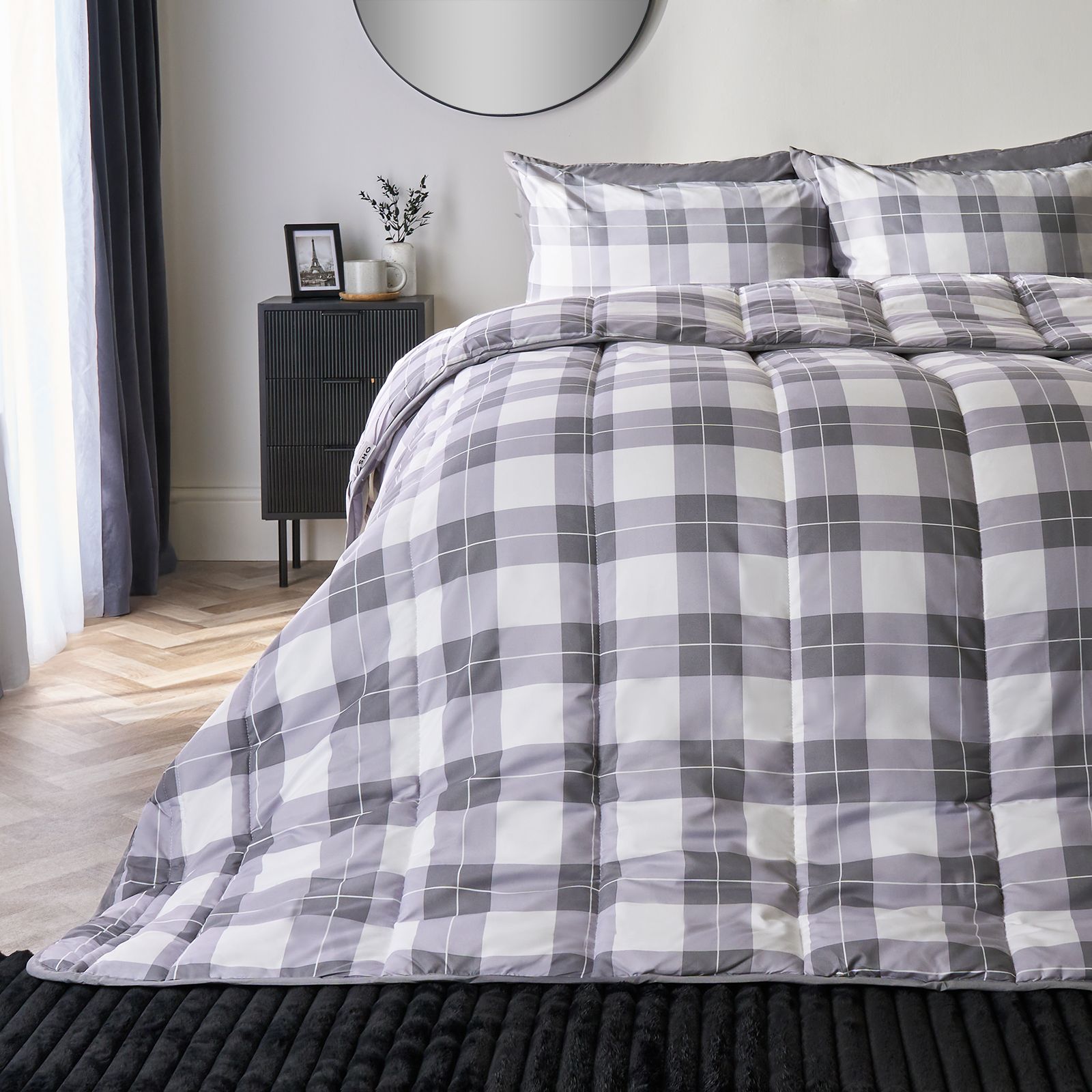 OHS Gingham Check Coverless Duvet 10.5 TOG Bedding Pillowcases Set in Light Grey