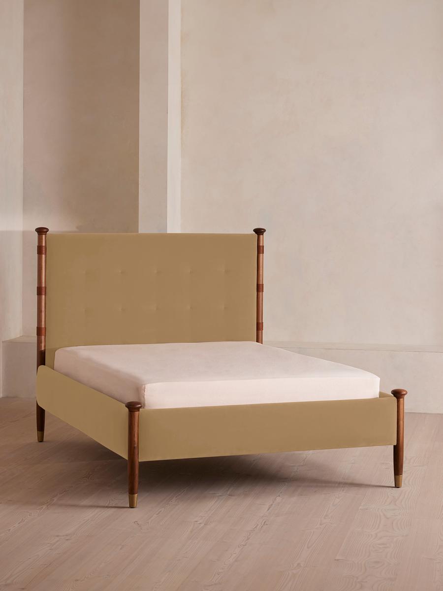 Paolo Bed, King, Velvet, Camel