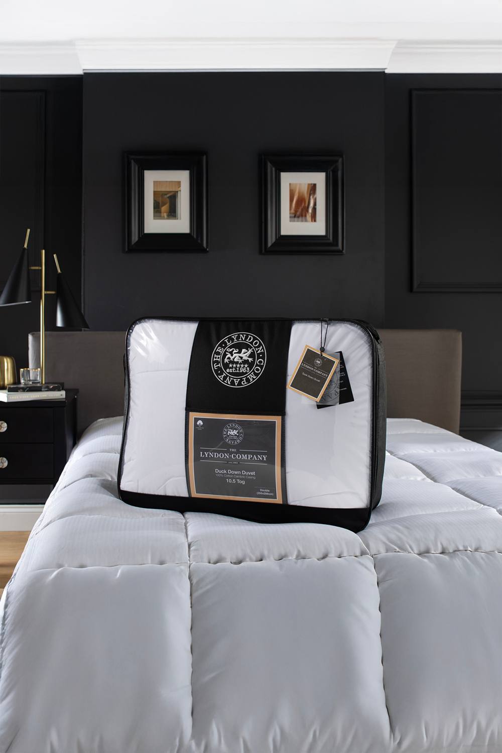 The Lyndon Company Duck Feather & Down 240 Thread Count Casing 13.5 Tog Winter Weight Duvet in White 2