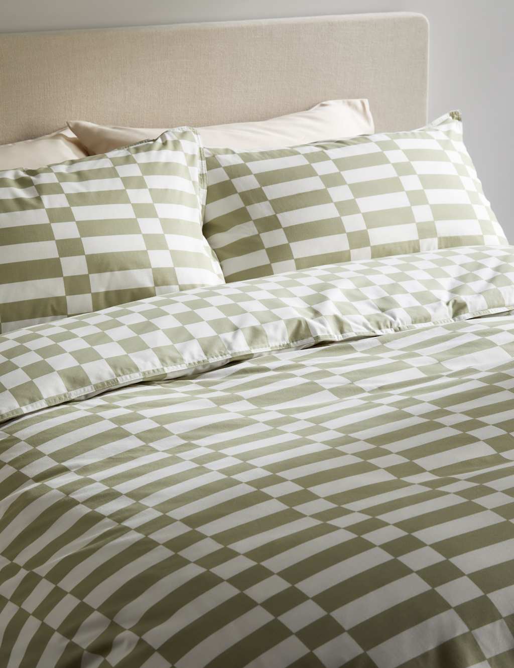 M&S Cotton Rich Geometric Bedding Set Green Mix