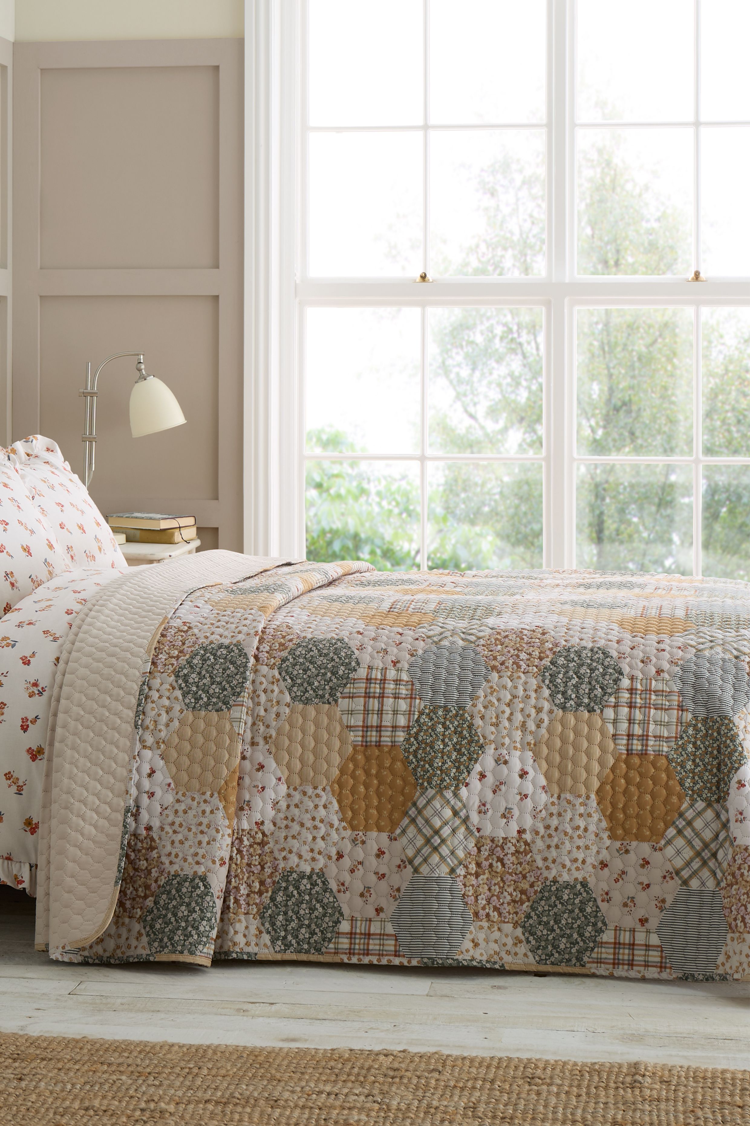 Catherine Lansfield 'Floral Patchwork' Quilted Bedspread in Natural