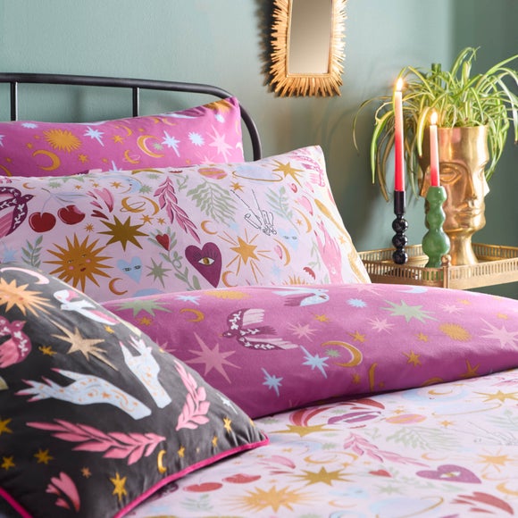 furn. Enchanted Duvet Cover and Pillowcase Set 2