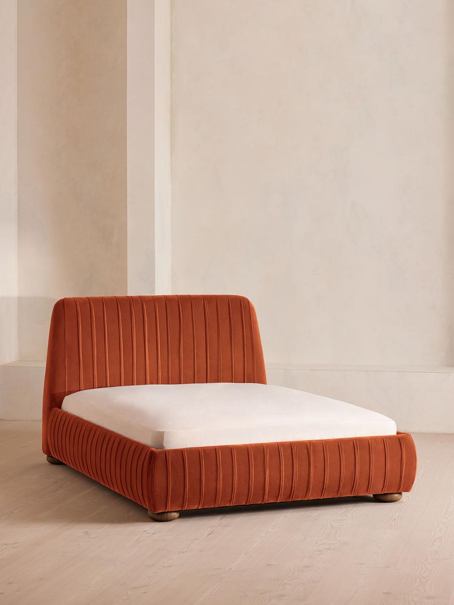 Vivienne Bed, King, Velvet, Rust