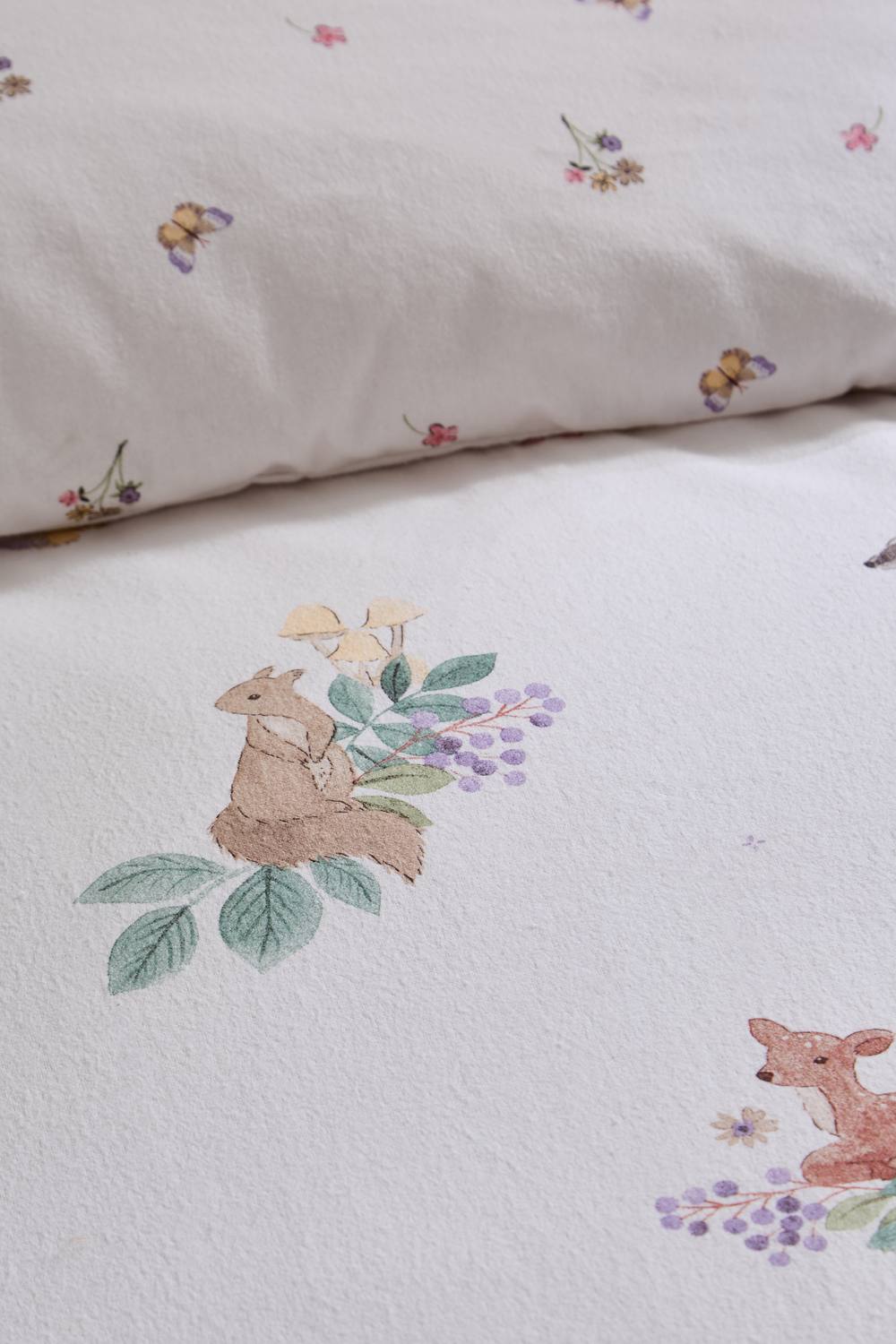 Catherine Lansfield Brushed Forest Friends Reversible Duvet Cover Set in Cream 5