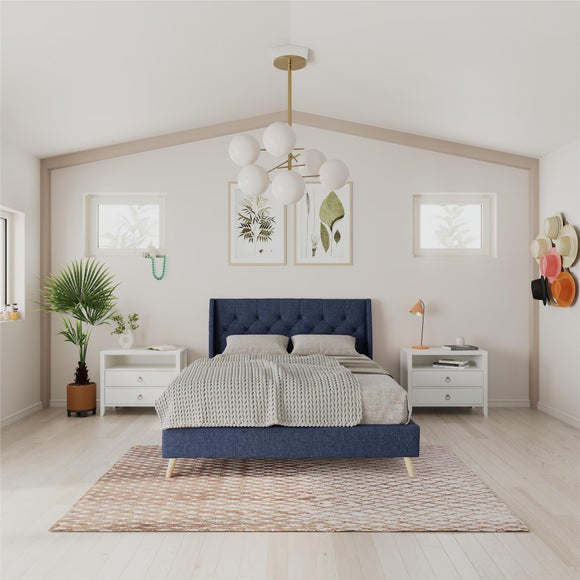 Novogratz Her Majesty Bed, Linen