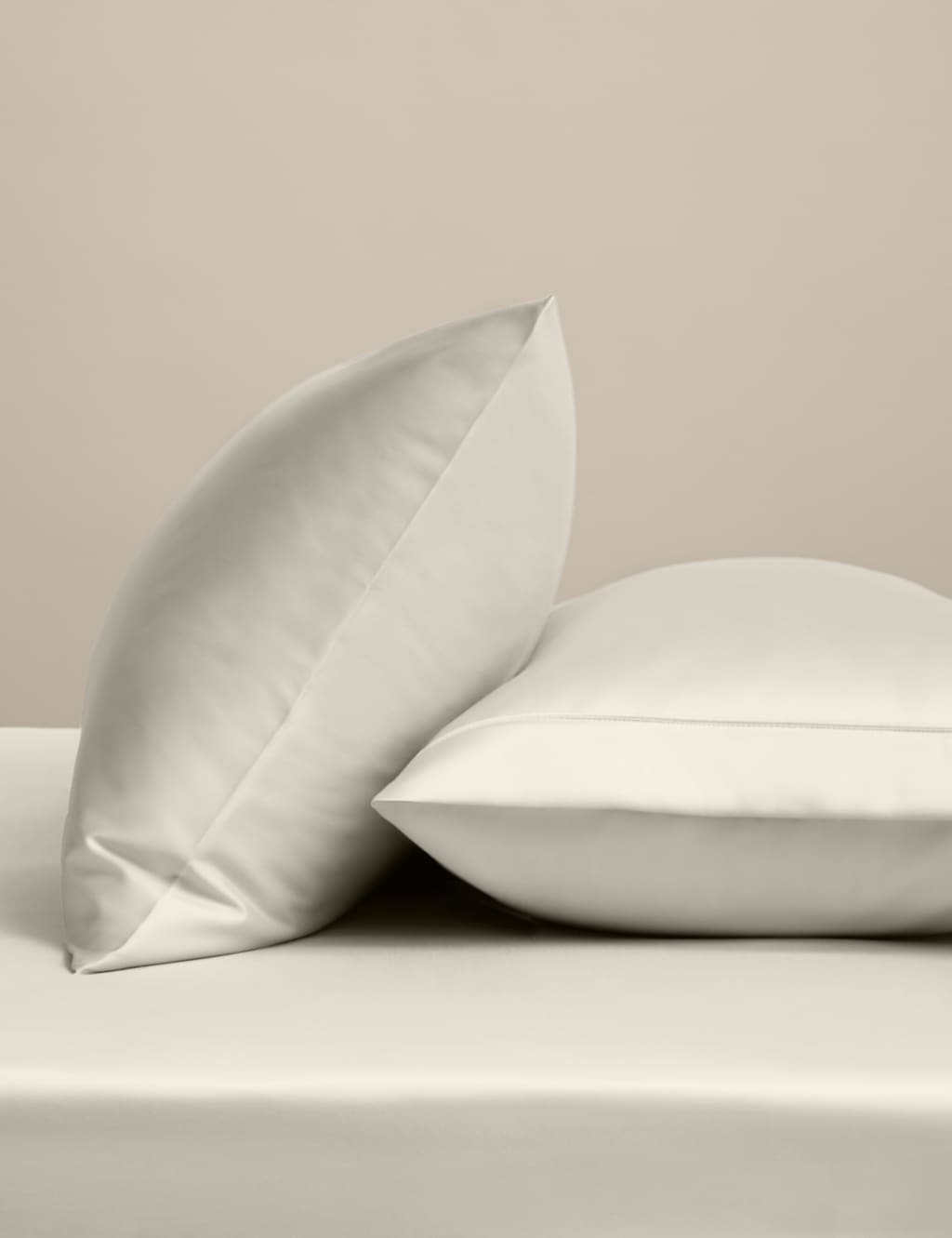 M&S 2 Pack Egyptian Cotton Sateen Pillowcases Linen
