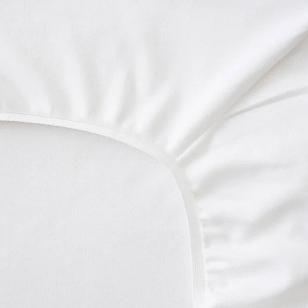 The Tiny Bed Company Premium Cotton Fitted Sheet to fit SnüzKot - 117 x 68cm in White