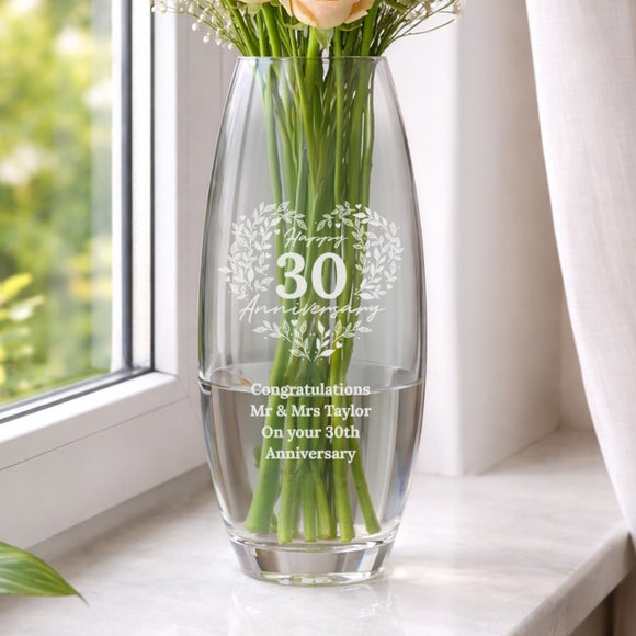 Personalised Anniversary Wreath Bullet Vase 2