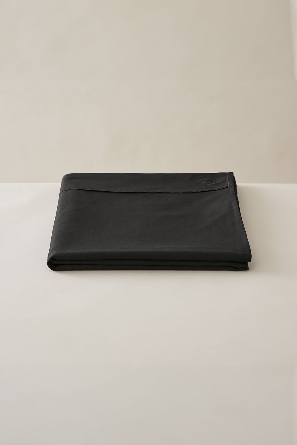 Ted Baker 'TB Plain Dye' Cotton Sateen Flat Sheet in Black