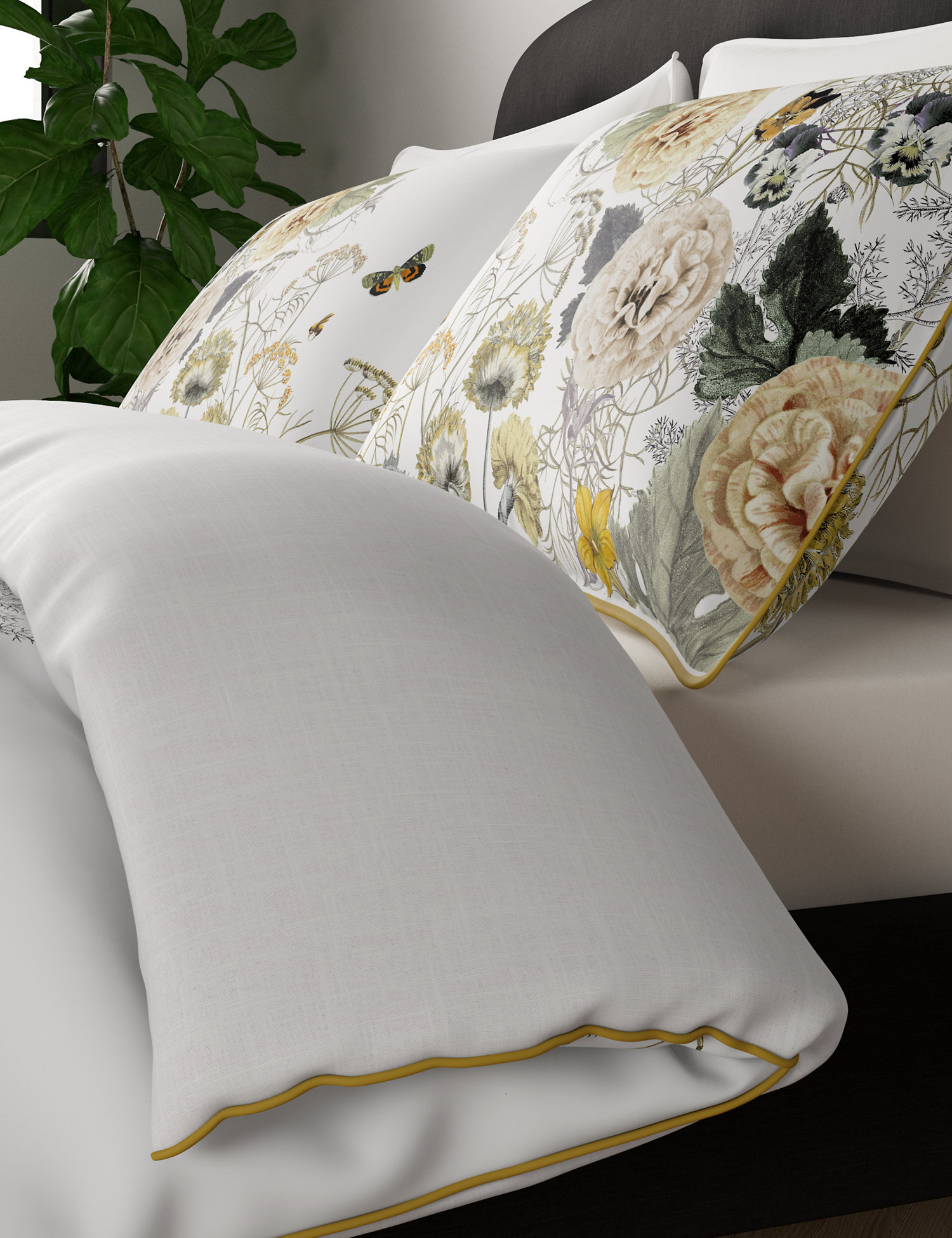 M&S Pure Cotton Floral Piped Edge Bedding Set
