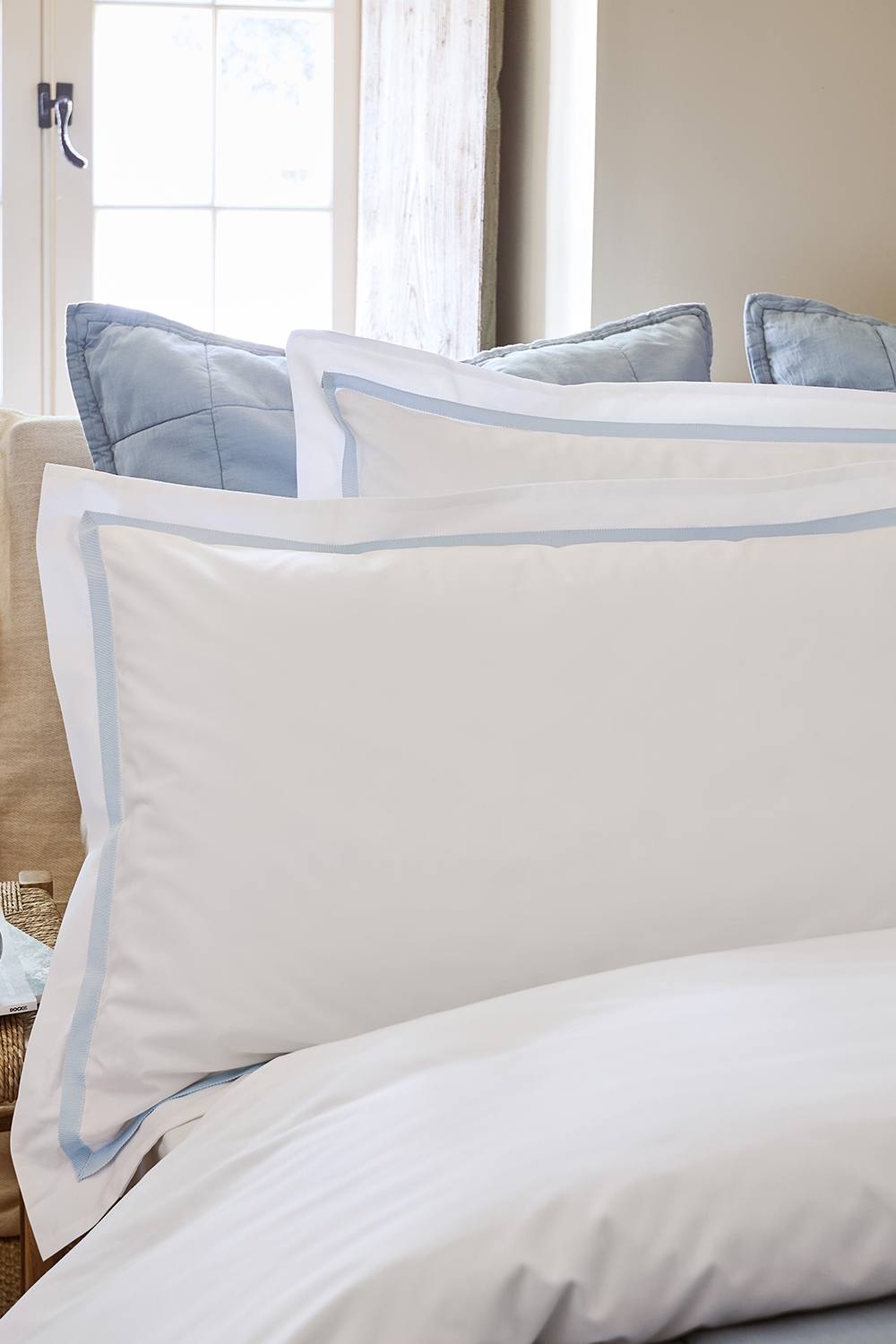 CHRISTY 'Beaumont' Luxury Cotton Percale Hotel Duvet Cover Sets in Pale Blue 4