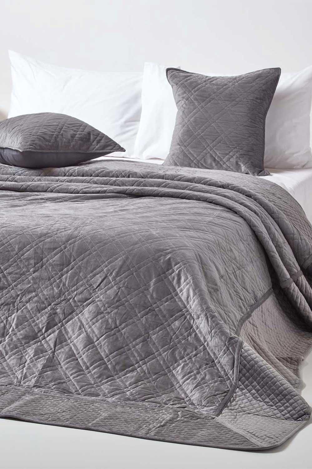 Homescapes Luxury Quilted Velvet Bedspread Geometric Pattern Throw in Dark Grey