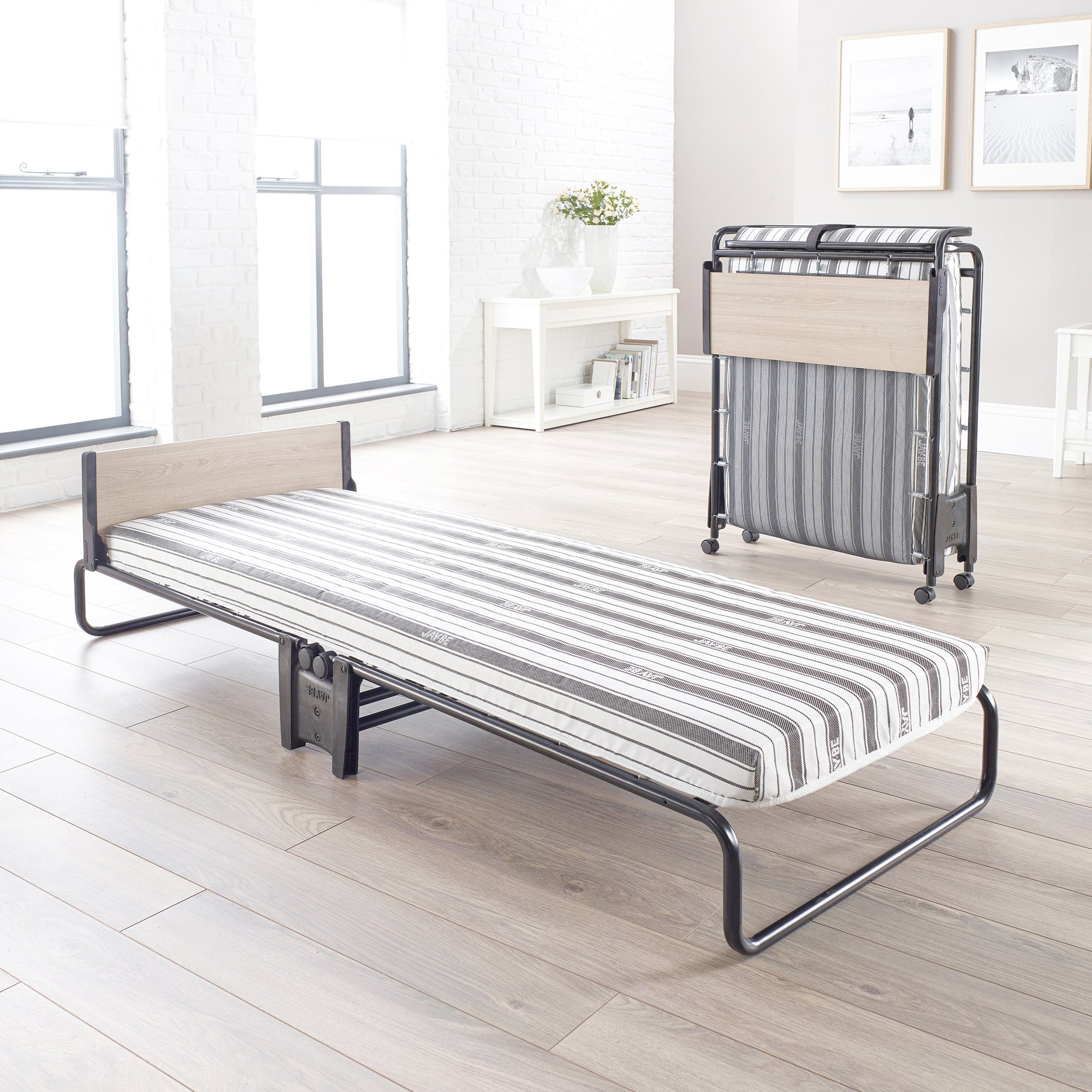 Revolution Folding Bed Set Black