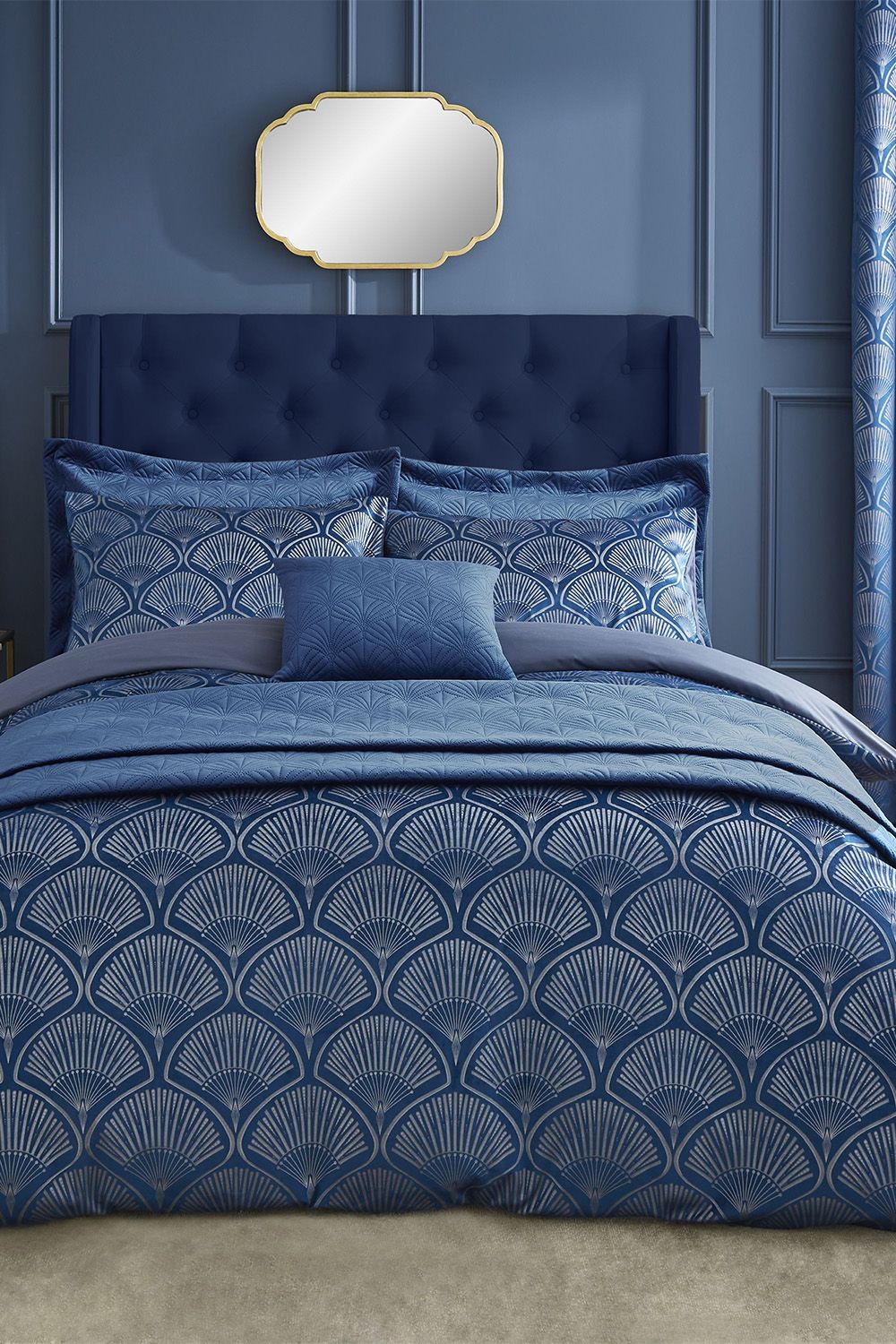 Catherine Lansfield 'Art Deco Pearl' Duvet Set in Navy