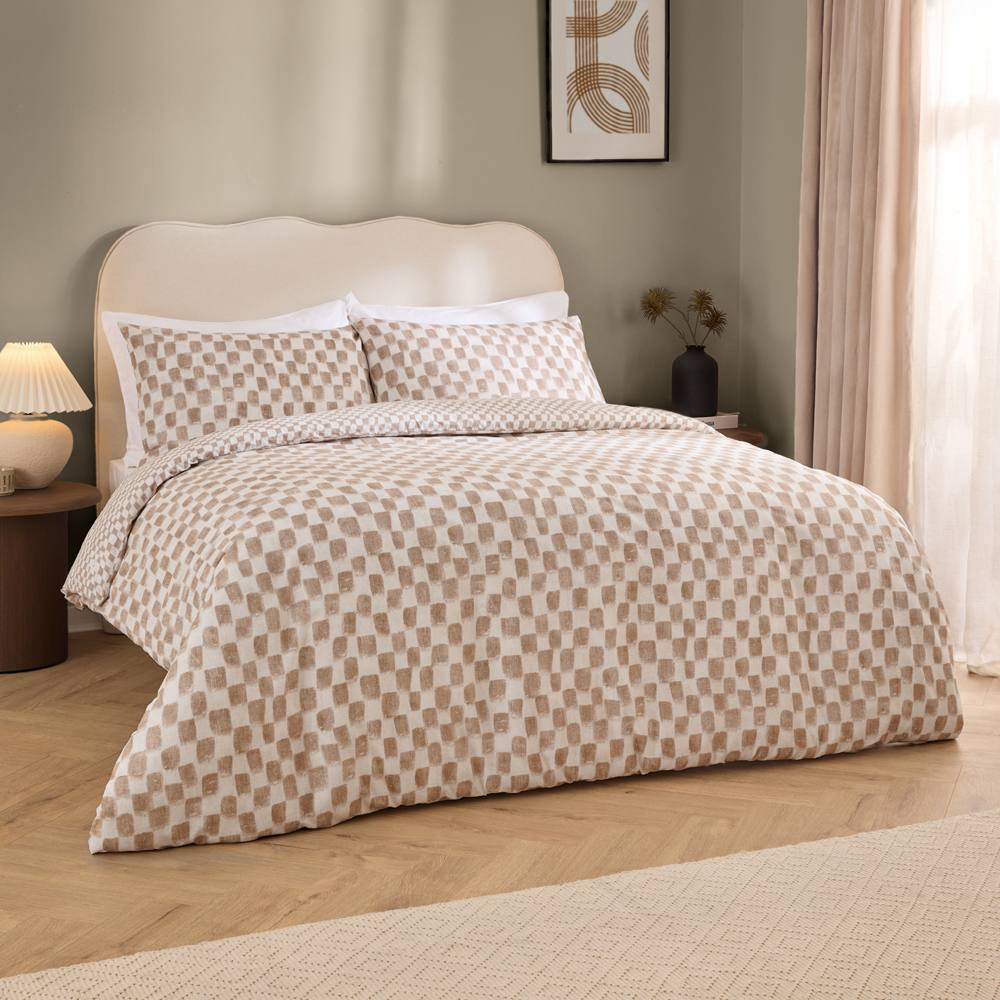 HOEM Nyhavn Checkerboard Reversible Duvet Cover Set in Tan