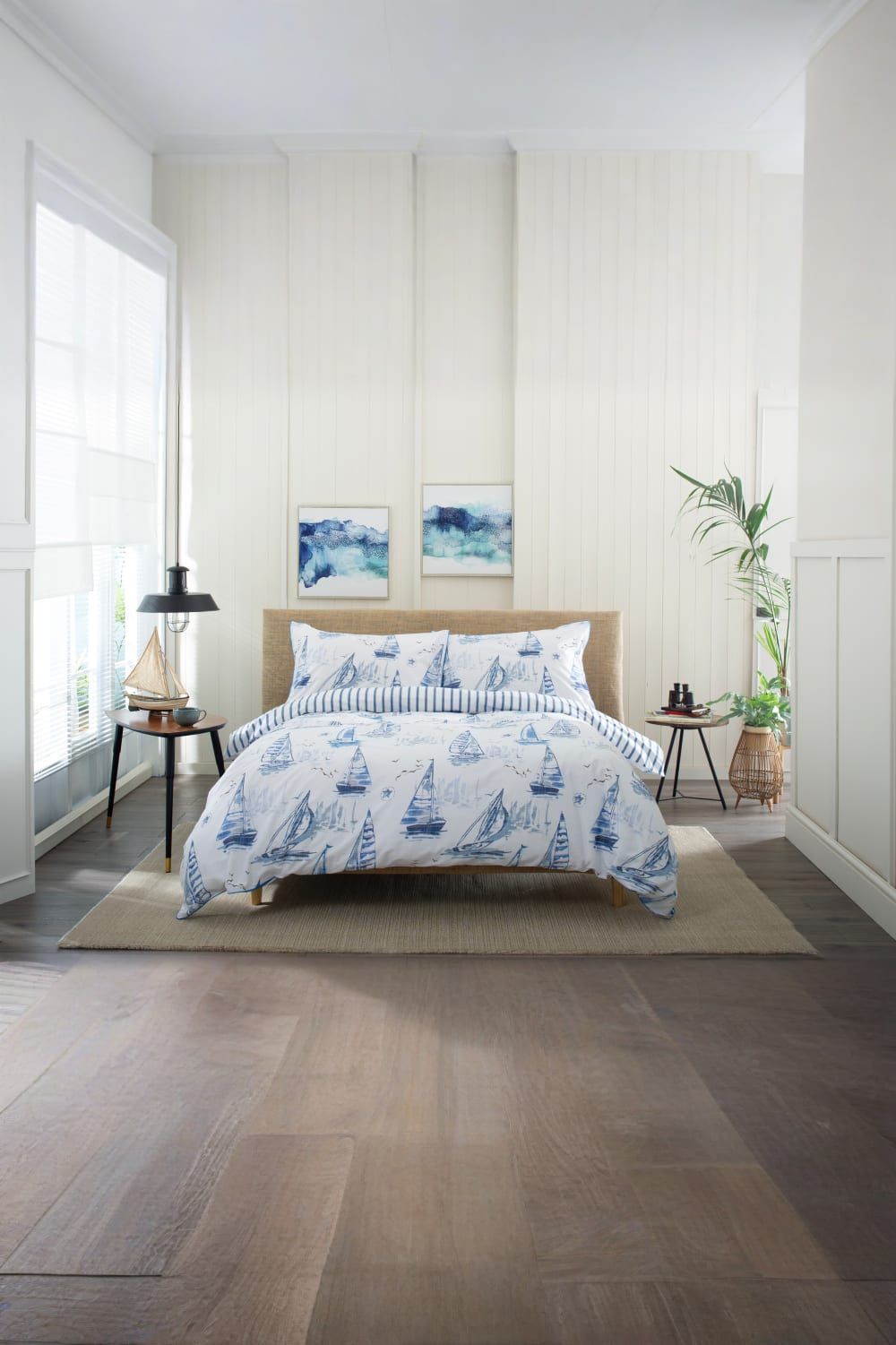 Lobster Creek Solent Duvet Cover Set Nautical Sailing Boat Design w/ Fresh White Background & Stripe Reverse - 100% Cotton Coastal Bedding for a