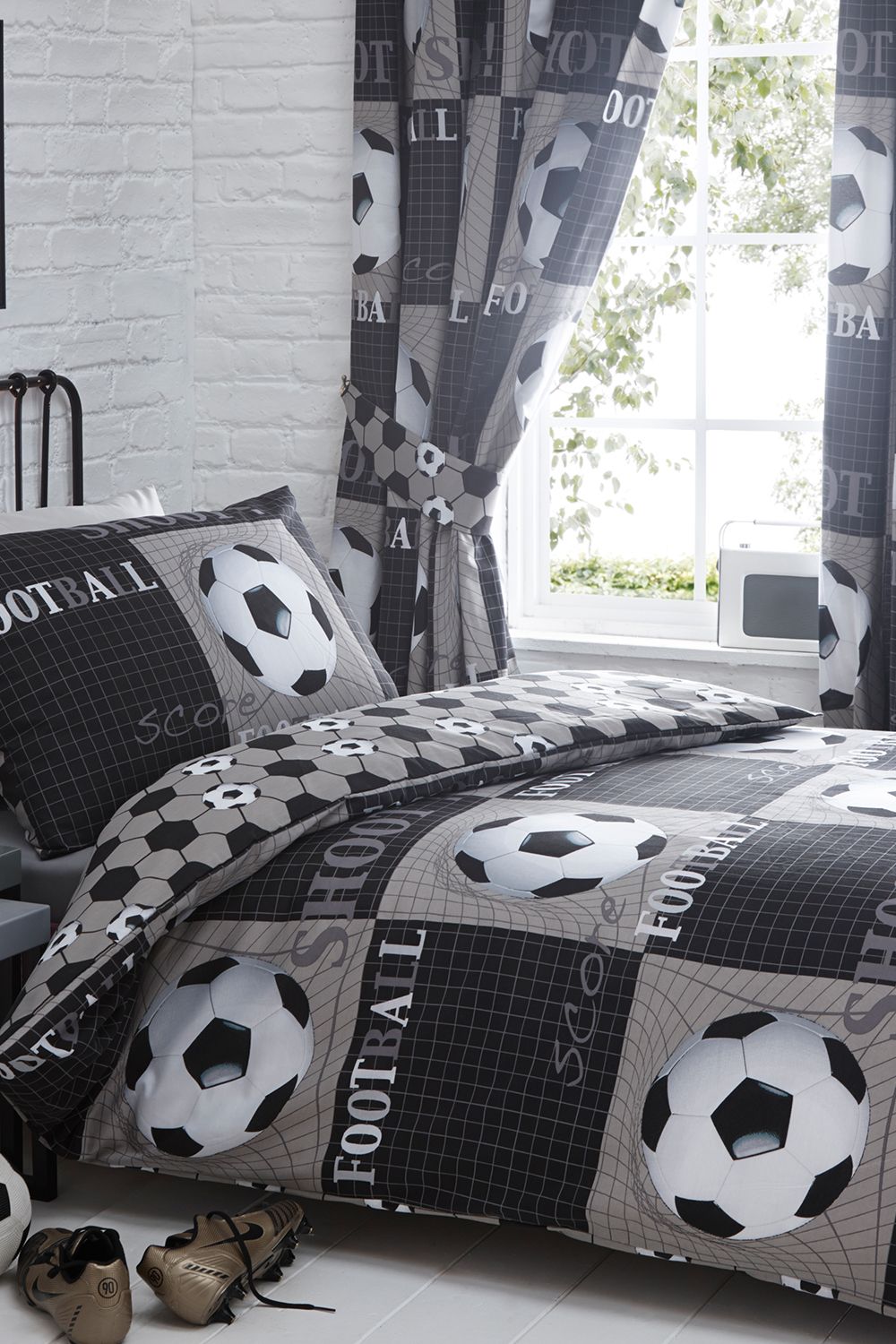 Portfolio Home Shoot Duvet Cover Set in Grey