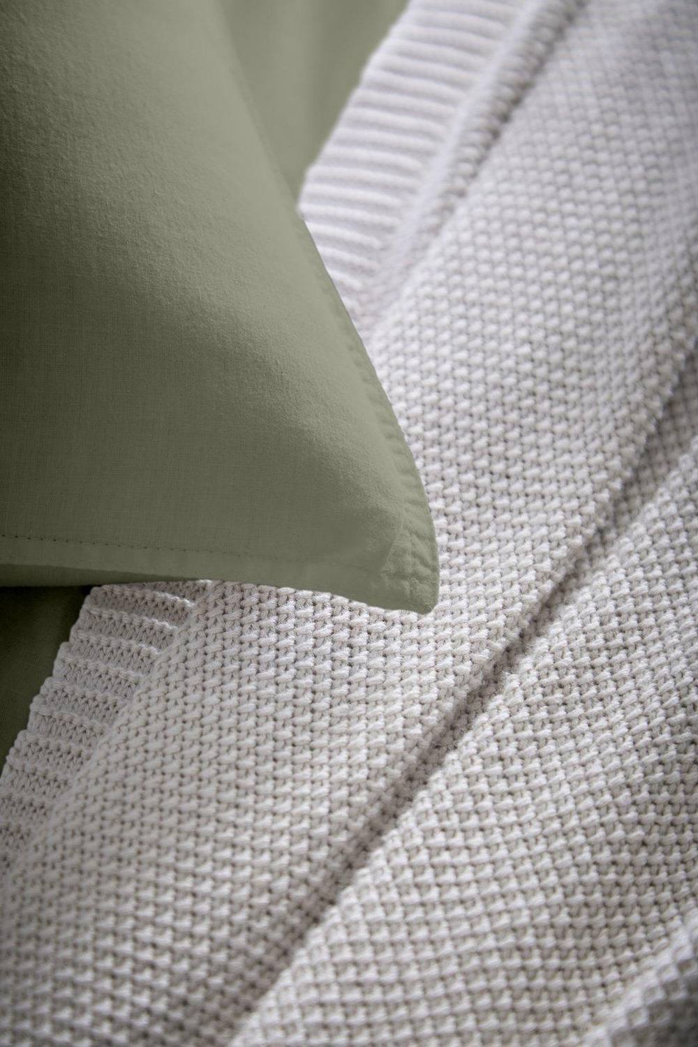 Appletree 'Cassia' 100% Natural Cotton Duvet Cover Set in Khaki 3